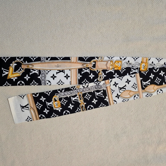 Louis Vuitton Accessories - Louis Vuitton Bandeau